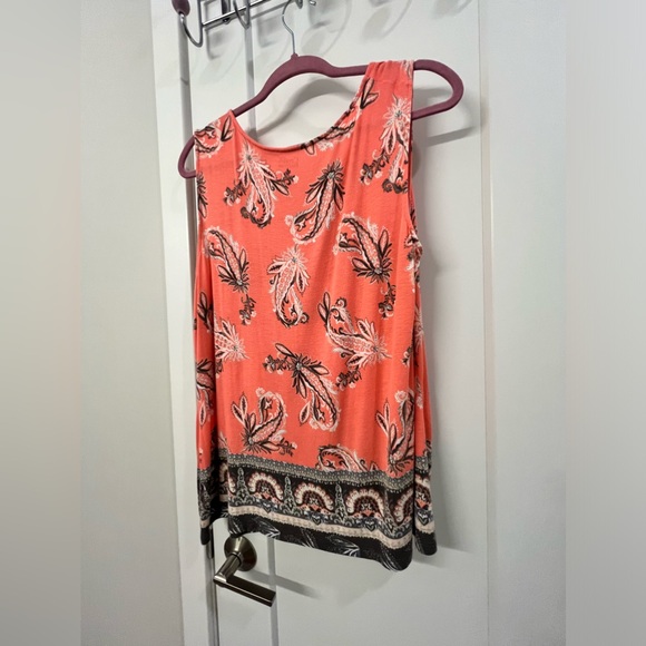 Tank top - Picture 2 of 7